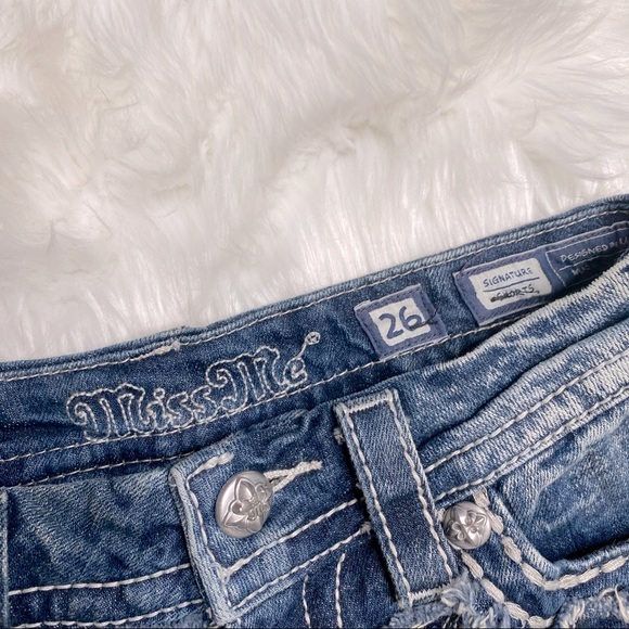 Miss Me Jean Short size 26 - Picture 4 of 6
